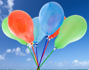 ballons sur fond de ciel