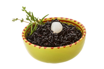 Black boiled rice