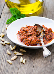 pesto rosso