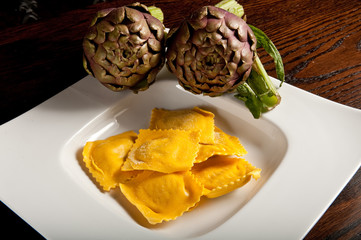 pasta ripiena, tortellini ai carciofi