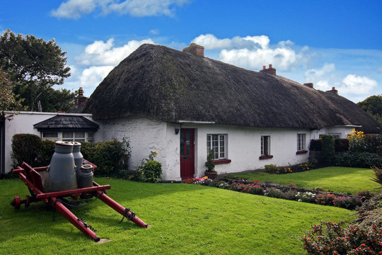 Irish traditional cottage house of Adare