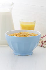 delicious corn flakes breakfast