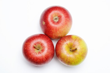 Fototapeta na wymiar Fresh apples on a light background