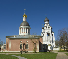 Fototapeta na wymiar Orthodox cathedrals, Moscow