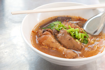 Thai food, sizzling chicken noodle