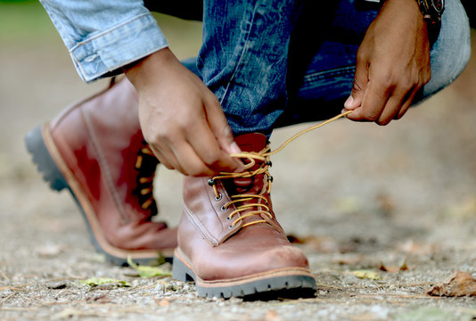 Schuhe binden