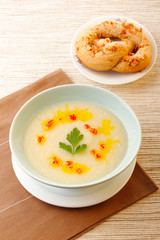 Creamy cauliflower soup