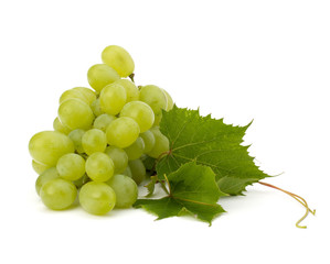 Ripe grape whith leaf
