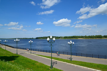 Volzhskaya Embankment in Rybinsk, the top view