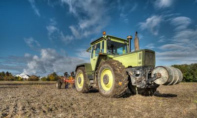 traktor hdr © Superingo