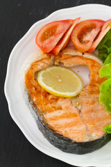 grilled salmon with vegetables