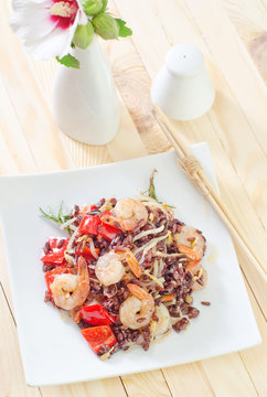fried rice with shrimps