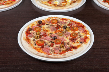 pizza with ham and mushrooms