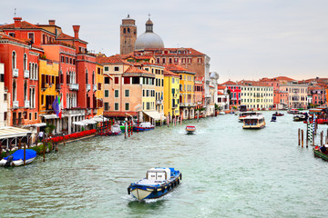 Canal Grande in Venedig © Roman Sigaev