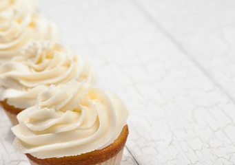 Vanilla Cupcakes