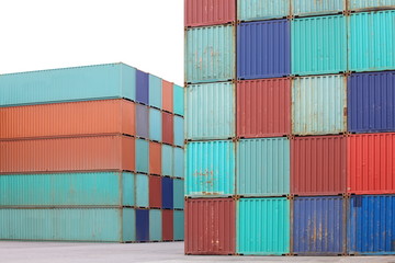 Containers shipping