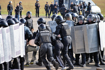 Kiev, UKRAINE - SEPTEMBER 23: Ukrainian police to prevent distur