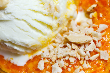 Indian desert - Gajjar halwa with ice cream