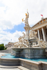 Fototapeta na wymiar Fountain in front of Austrian Parliament