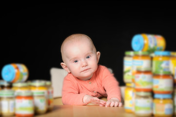 baby mit gläschen3