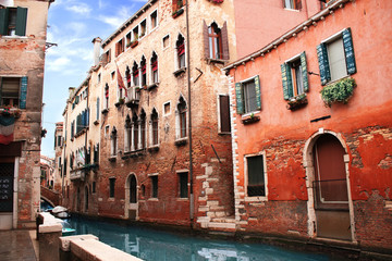 Fototapeta na wymiar Venice street, Italy