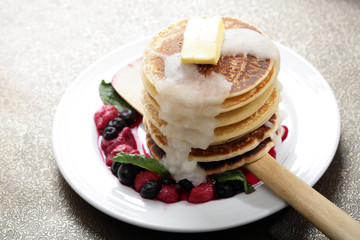 Mixed berry pancakes