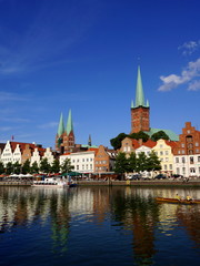 LÜBECK ( Schleswig Holstein ) - Stadtpanorama