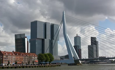 Papier Peint photo Pont Érasme Erasmus bridge and skyscrapers of Rotterdam