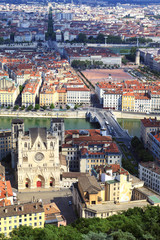 Fototapeta na wymiar Pionowe widok Lyon