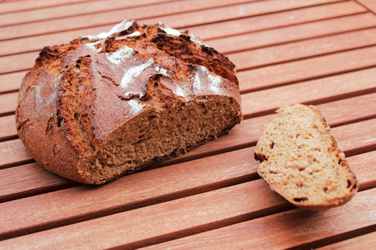Sauerteigbrot