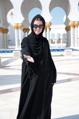 Muslim woman - 57449668