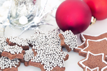 Fototapeta na wymiar Mieszane ciasteczka na Boże Narodzenie