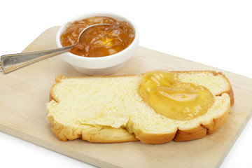 Brioche mit Birnengelee