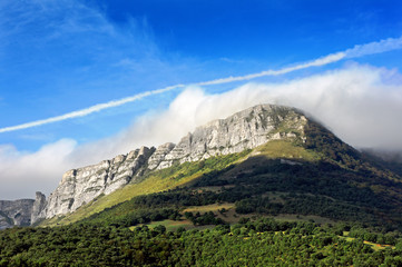 Fototapeta premium Sierra salvada mountain range with fog