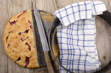 freshly baked strawberry crumble cake