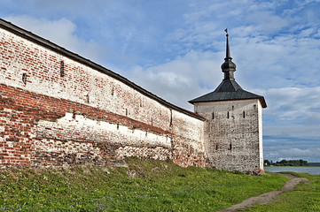 Wall and tower of ancient monastery © Vic