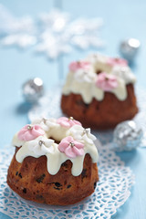 Fruitcake muffins