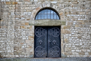 Burgtür © pete pahham