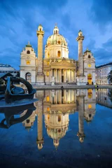 Zelfklevend Fotobehang Barokke kerk Karlskirche in Wenen Oostenrijk © graphia