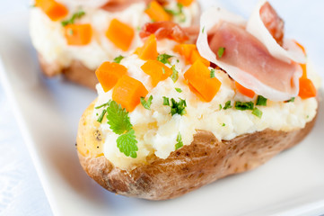 Cheese cream in potatoe