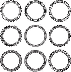 Set of 9 round frames