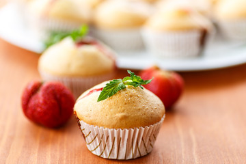strawberry muffins