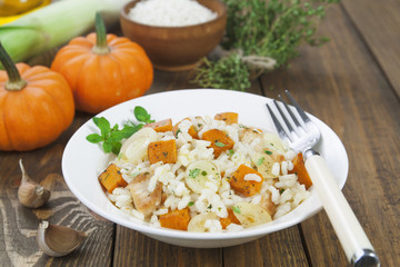 Risotto with chicken, pumpkin and leek