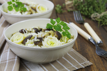 Risotto with mushrooms and leek