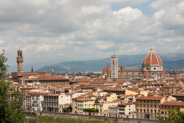 Fototapeta premium Florence - Basilica di Santa Maria del Fiori with Tower of Campa
