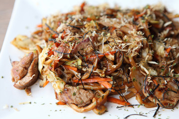 Japanese cuisine, frid noodles Yakisoba