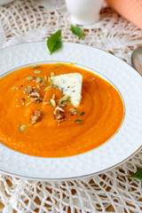 delicious pumpkin cream soup