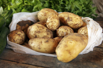 frische Kartoffeln