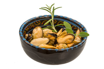 Marinated mussels