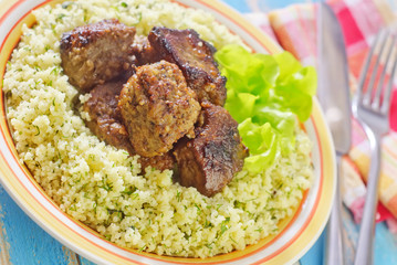 kuskus with meat